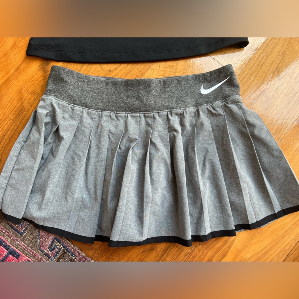 Nike tennis skirt grey size medium youth/XS adult